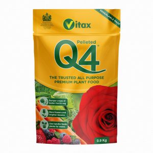 Vitax Q4 Pelleted All-Purpose Plant Food Pouch - 900g