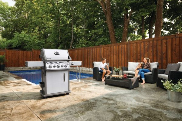 Napoleon Rogue® SE 525 Gas Barbecue