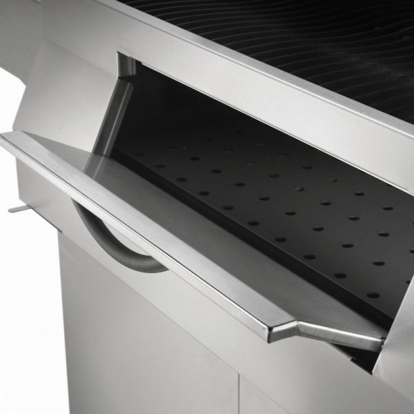 Napoleon PRO605 Charcoal