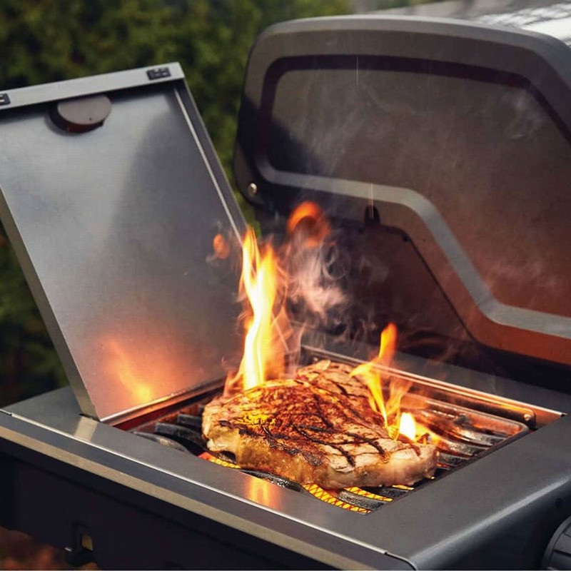 Napoleon Freestyle 425 Gas Barbecue with IR Side Burner Aylings